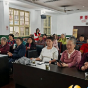 敬老月暖情浓 芝字港里乐重阳