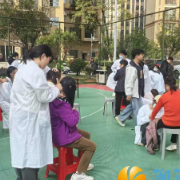 党建共建惠民生 暖心服务进社区