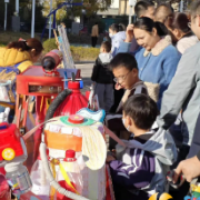 从“听讲”到“实操”，这个社区将消防宣传“搬进”救援站