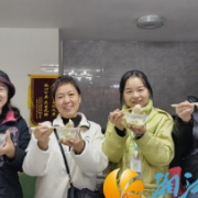 林海社区：冬至饺香飘 邻里情意浓