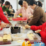 银双社区：饺暖夕阳 情聚邻里