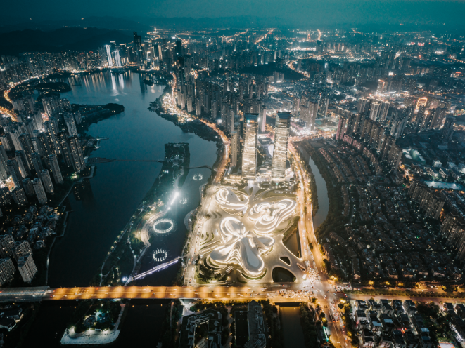 新区智能制造和工程机械产业链3个项目在深圳签约