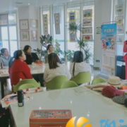 公益课堂进社区 专业搭配师手把手教你“穿”出好气质