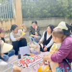梅溪湖街道华茂社区开展“共绘地球日绿色蓝图” 志愿者手工体验活动