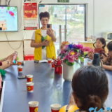 “银发光影之旅”点亮社区生活，居民共学手机摄影妙招