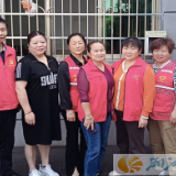 黄金园街道英雄岭村"四多管家"志愿服务队：用爱守护老年人健康体检