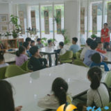 梅溪湖街道云溪湾社区开展“探秘建筑与材料的奇妙世界”活动