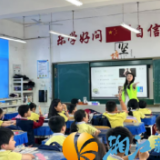 溁湾镇社区“土壤课堂”开讲：带着孩子触摸土地的“心跳”