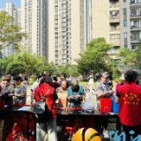 乐动五一，趣味游园！西湖街道咸嘉湖社区劳动节主题活动欢乐开展