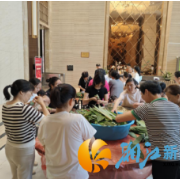 当六一童真邂逅端午粽香，荣华社区双节活动温情启幕