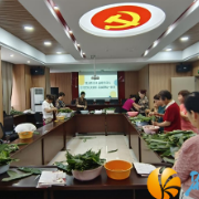 侨胞共庆端午 粽香中传侨法