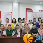 母亲节活动温情绽放  英才园社区书写感恩篇章