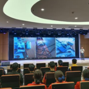 麓枫社区：案例警示敲警钟，技能实操护平安