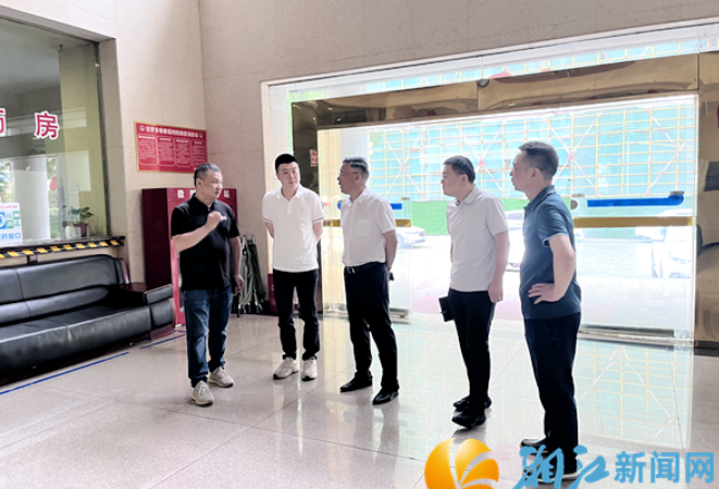 新区生物医药及大健康产业链赴汨罗考察，共探医养结合发展新路径