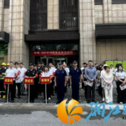 银鸿社区联合桐梓坡消防救援站开展物业消防培训活动