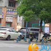 从“乱糟糟”到“美美哒”！天马社区“拉家常”化解难题