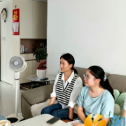 用脚步丈量教育温度！明德华兴智谷学校全员家访“送清凉”