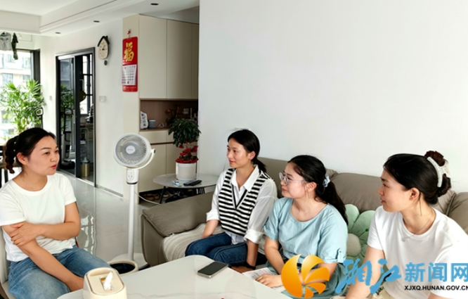 用脚步丈量教育温度！明德华兴智谷学校全员家访“送清凉”
