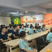钰龙社区：守护青春不“溺”行