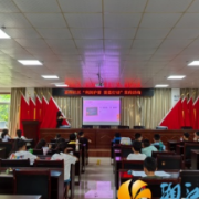 梅溪湖街道嘉顺社区开展“利剑护蕾·雷霆行动”，筑牢未成年人身体安全防线