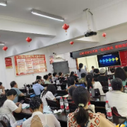 石岭塘社区点燃居民数字创作热情