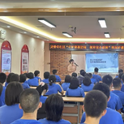 龙骨寺社区：守护青春防线，筑牢安全盾牌