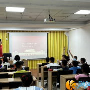 白鹭府社区：多元赋能成长，志愿护航未来 青少年暑期半日营圆满收官