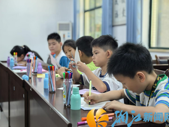 “你好，小鸟邻居”！先锋社区暑期活动点亮爱鸟护鸟童心