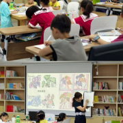 龙虎岭社区成功举办“小小向日葵”公益绘画课堂