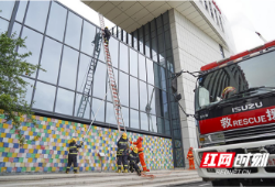 锤炼协同作战能力，长沙高新区开展灭火救援实战演练