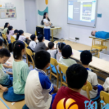 梅溪湖街道华茂社区开展“12355，为青春护航”青少年自护教育救护活动