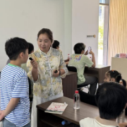学士桥社区：“利剑护蕾”护成长 安全教育筑防线