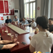 梅溪湖街道嘉顺社区开展“致敬老兵，共叙峥嵘岁月”主题活动