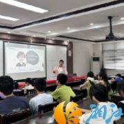溁湾镇社区举办牙医主题体验活动 护航青春齿健 播种职业梦想