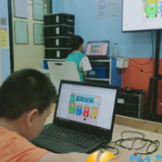 小手敲代码 童心创未来