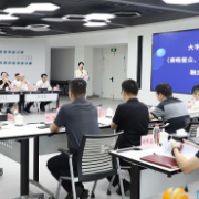 湘江畔响起青春创业强音，大学生科创项目直面资本