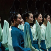 “戏剧也City”，百场好戏全城展演！ 2025岳麓山青年戏剧季启动，戏剧巴士欢乐来袭