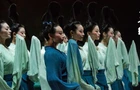 “戏剧也City”，百场好戏全城展演！ 2025岳麓山青年戏剧季启动，戏剧巴士欢乐来袭