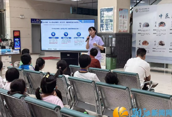 当萌宠遇上急救包！科学村社区开启青少年安全成长新课堂