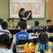 银双社区：探秘海底精灵，巧绘梦幻水母