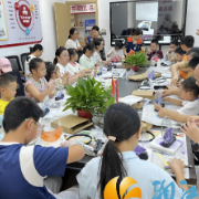 手一抖，画中游！嘉欣社区亲子开启流沙奇幻之旅