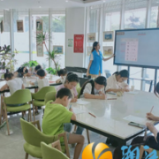 执笔书经典 童心传文脉