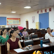 文景社区举办“音为有爱·唱响大鱼”合唱教学课