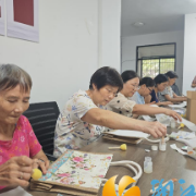 复古美学致敬教师节，西湖街道嘉欣社区活动暖人心