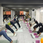 新生社区：社区学校秋季开班，开启多彩学习之旅！