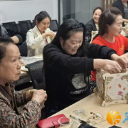 观沙岭街道迎中秋：“石榴籽”紧抱，幸福画卷长铺