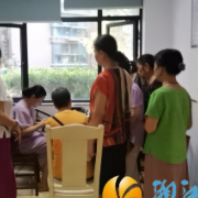 暖心关怀“零距离”，西湖街道龙王港社区便民活动获居民点赞
