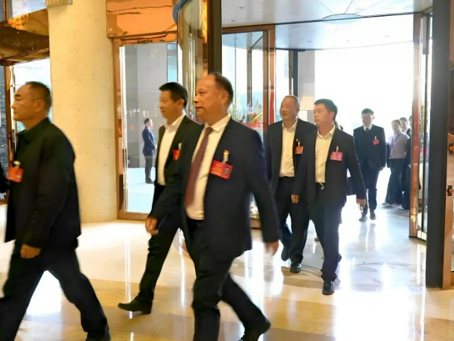 汇民声、话发展！岳麓区人大代表已于13日报到