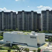 当舞蹈浸入影像空间：长沙有场让都市心灵柔软的展演