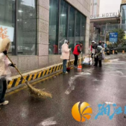 温暖坚守抗风雪，守护出行平安路